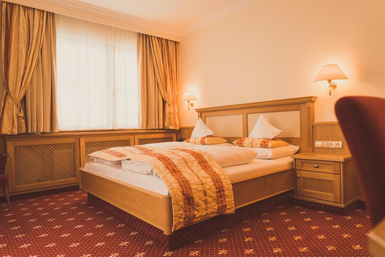 Gartenhotel Maria Theresia 홀인티롤 외부 사진