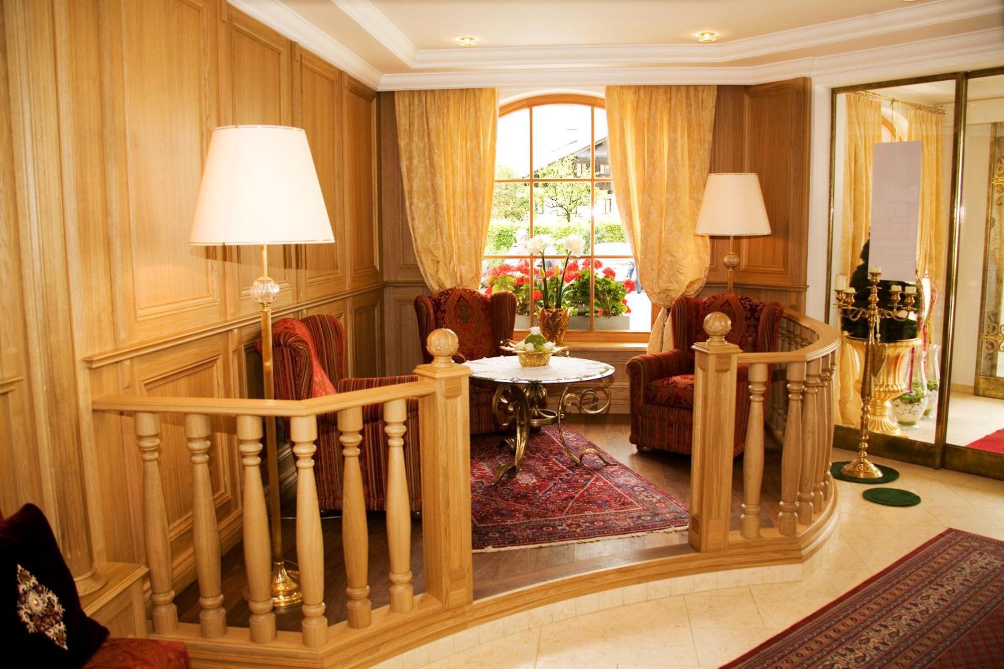 Gartenhotel Maria Theresia 홀인티롤 외부 사진