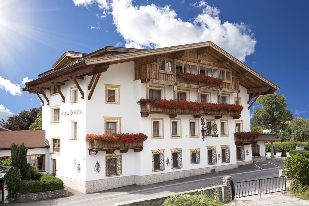 Gartenhotel Maria Theresia 홀인티롤 외부 사진