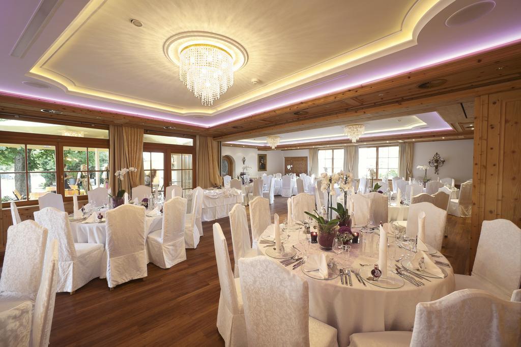 Gartenhotel Maria Theresia 홀인티롤 외부 사진